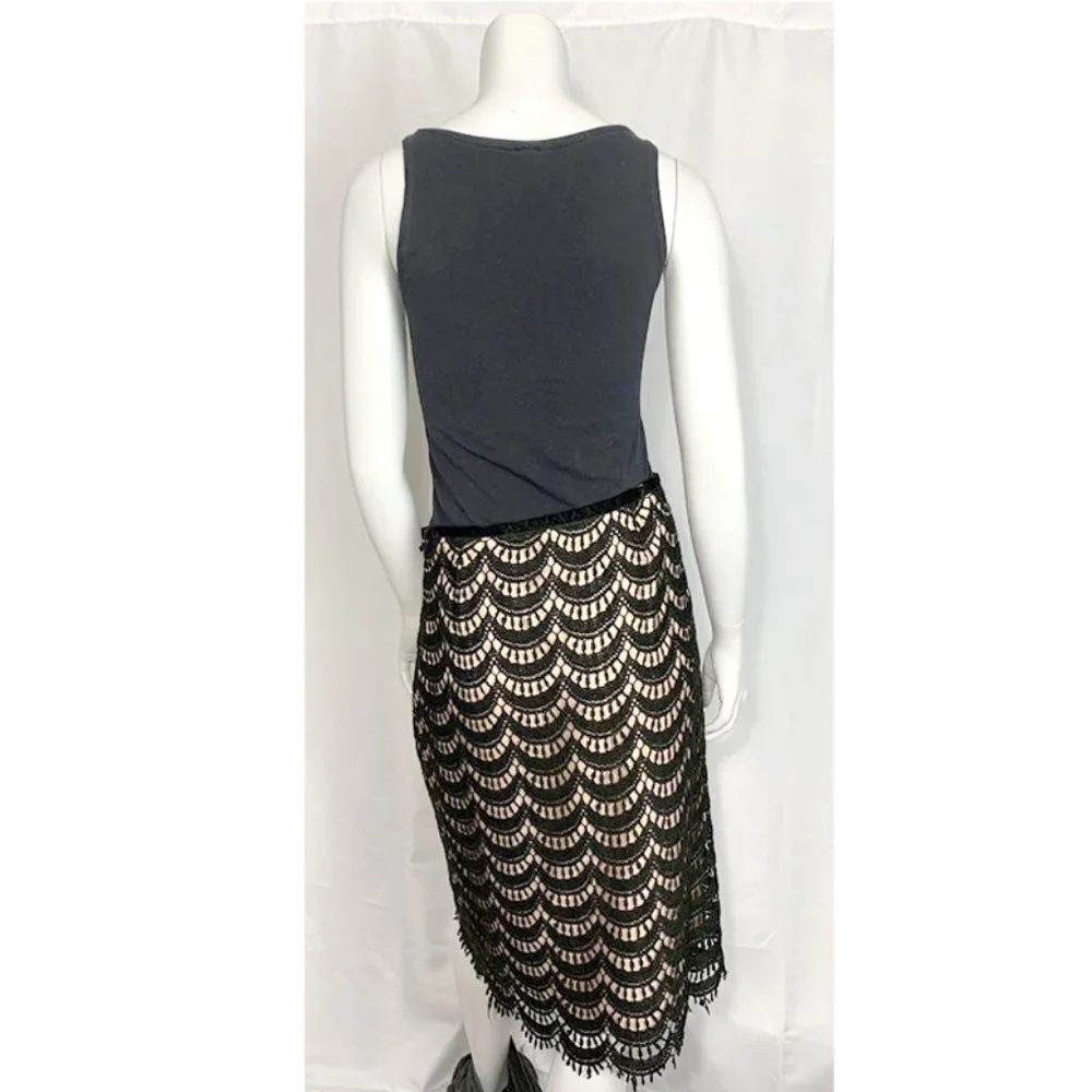 TRACY REESE Scalloped lace pencil skirt